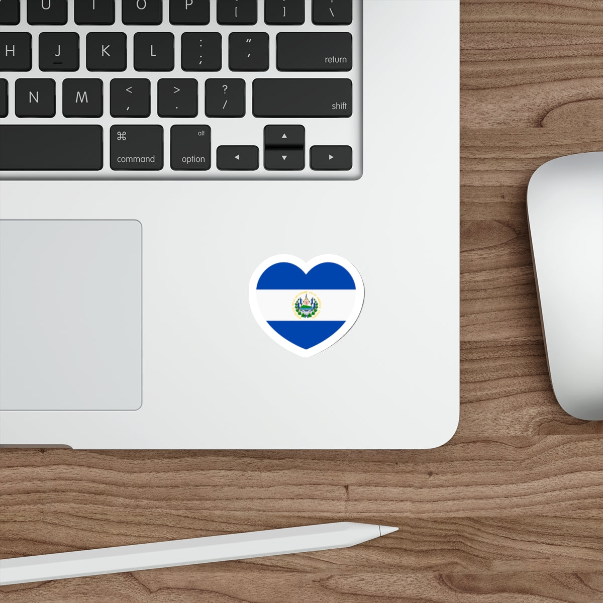 Heart Flag of El Salvador - STICKER Vinyl Die-Cut Decal-The Sticker Space