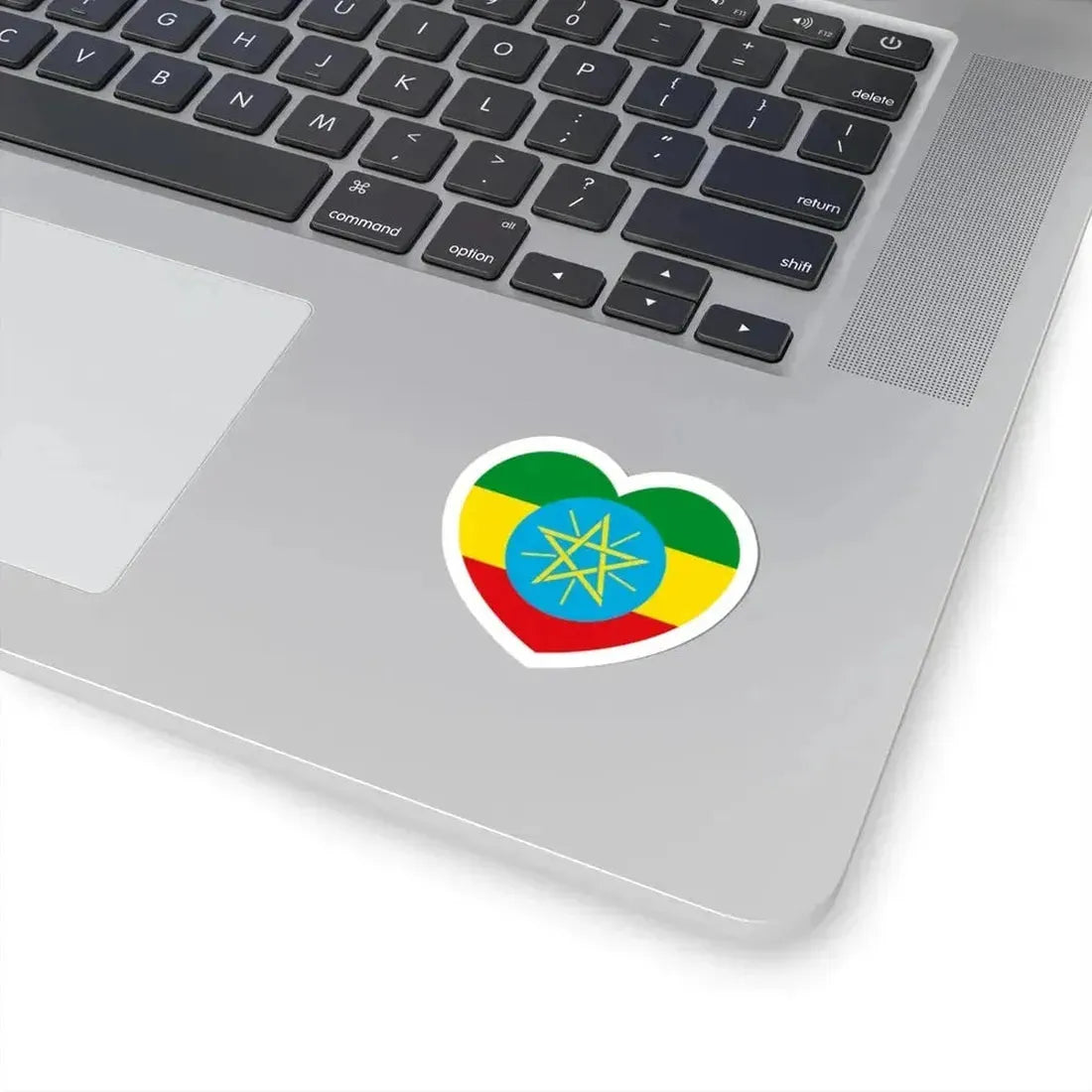 Heart Flag of Ethiopia 1996-2009 - STICKER Vinyl Kiss-Cut Decal - The Sticker Space