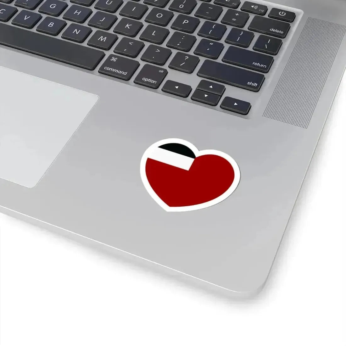 Heart Flag of Georgia 1918-1921, 1990-2004 - STICKER Vinyl Kiss-Cut Decal - The Sticker Space