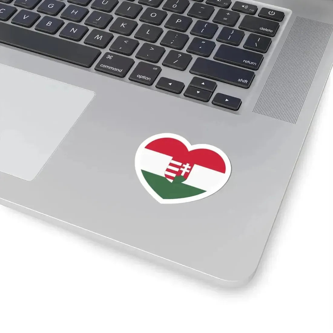 Heart Flag of Hungary 1918-1919 - STICKER Vinyl Kiss-Cut Decal - The Sticker Space