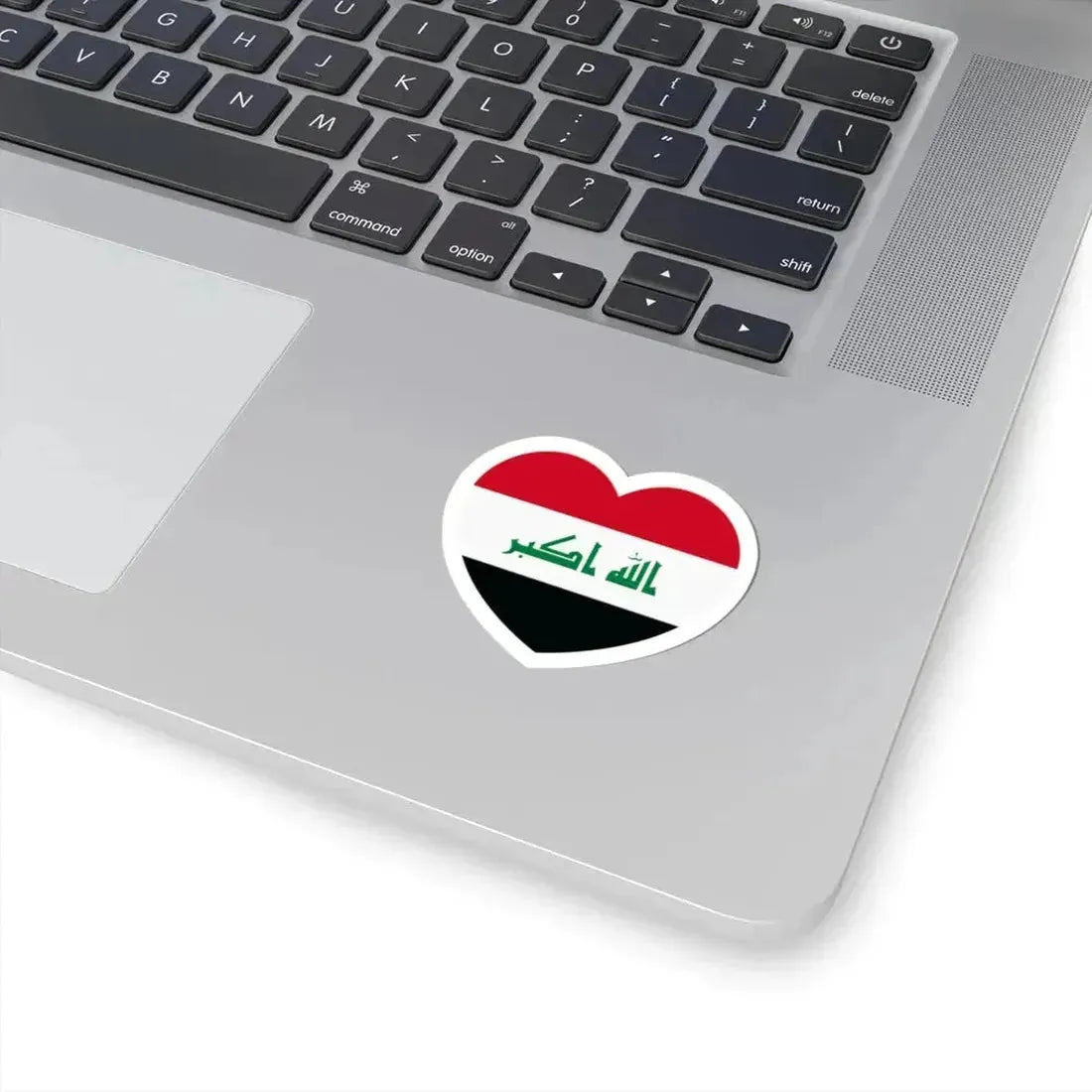 Heart Flag of Iraq - STICKER Vinyl Kiss-Cut Decal - The Sticker Space