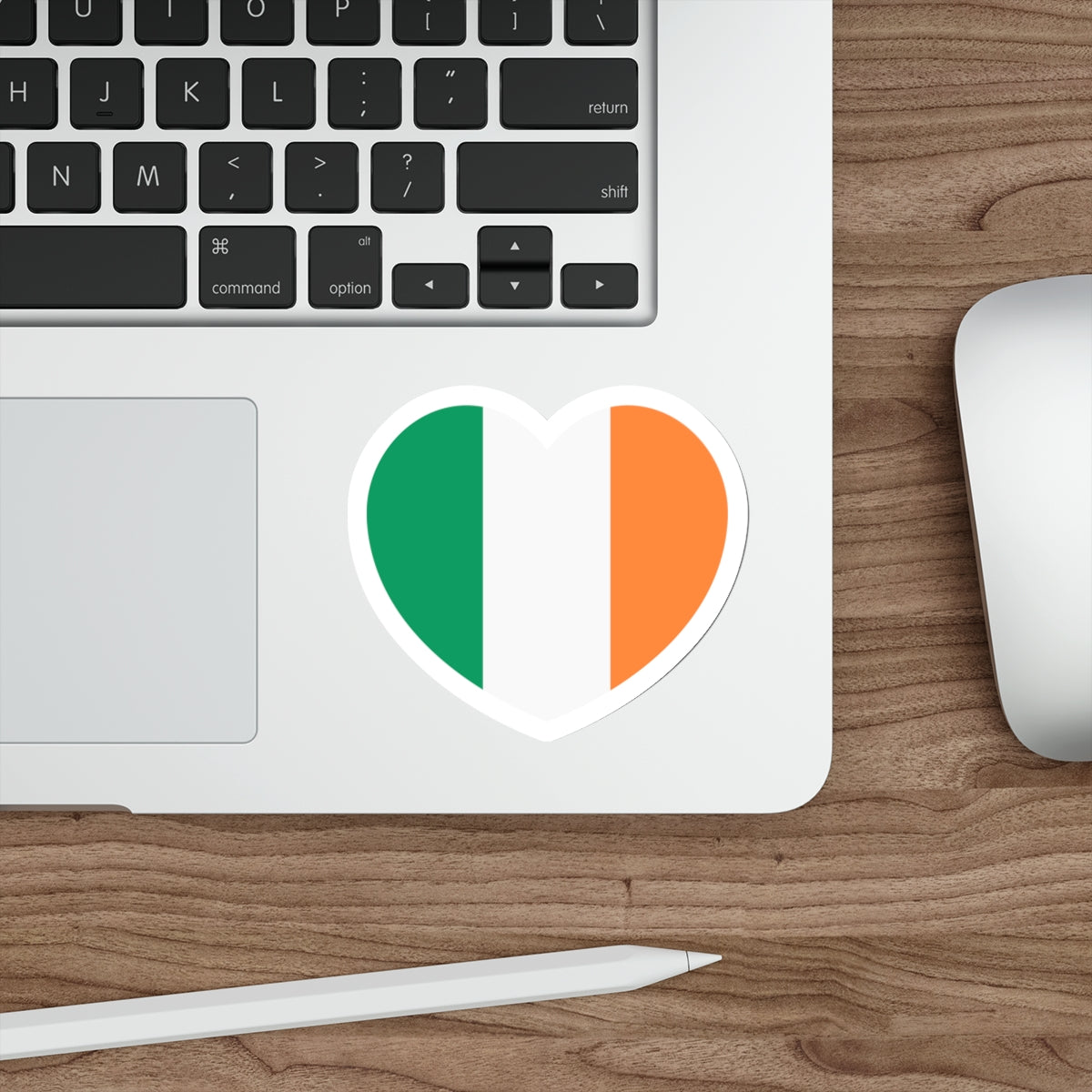 Heart Flag of Ireland - STICKER Vinyl Die-Cut Decal-The Sticker Space