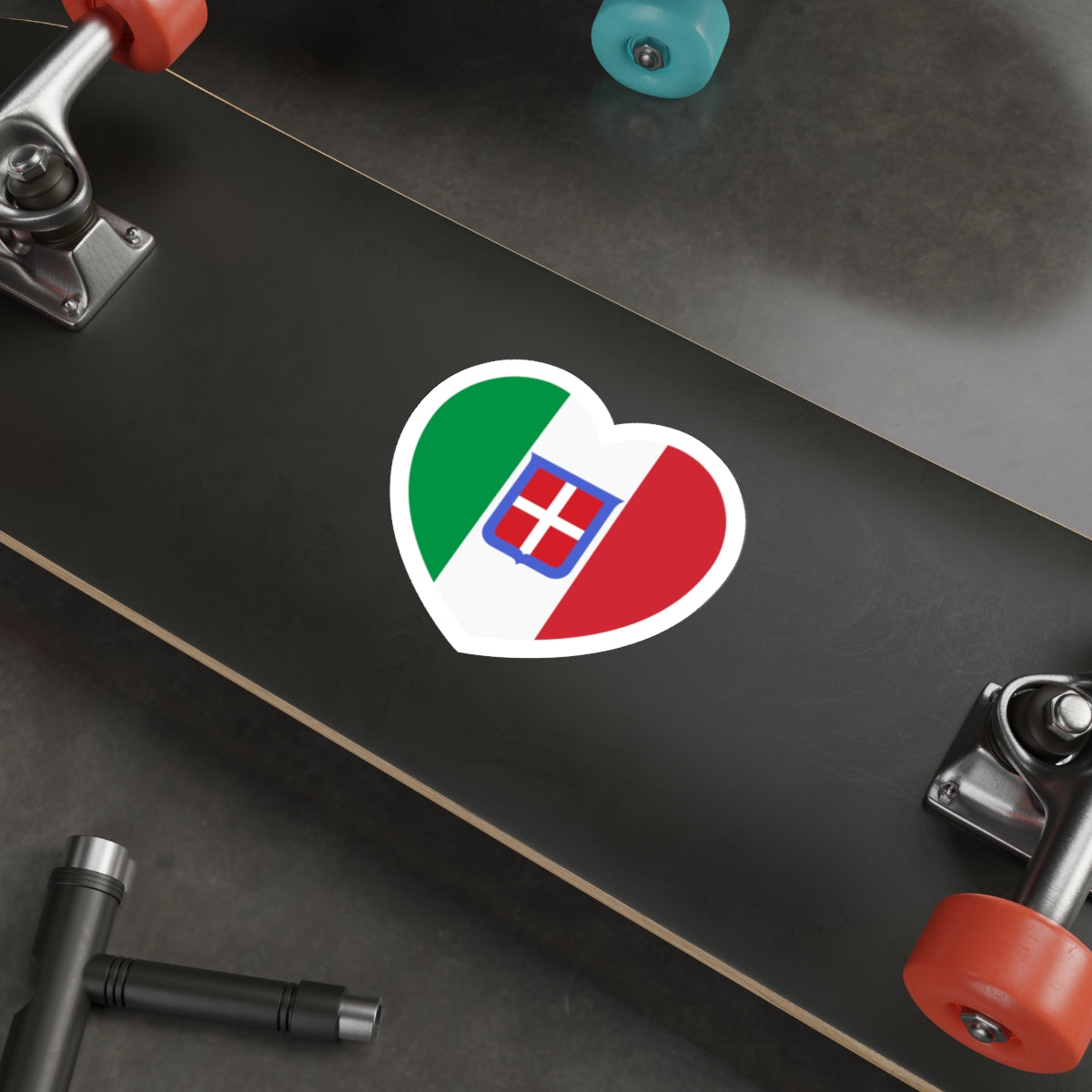 Heart Flag of Italy 1861-1946 - STICKER Vinyl Die-Cut Decal-The Sticker Space