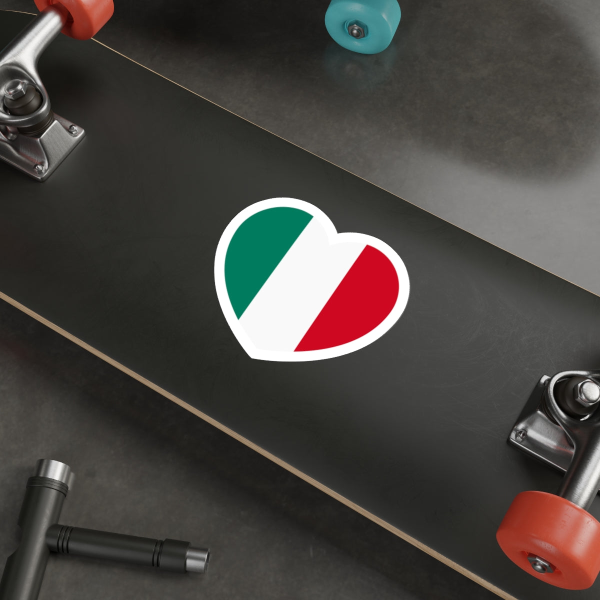 Heart Flag of Italy 1946-2003 - STICKER Vinyl Die-Cut Decal-The Sticker Space