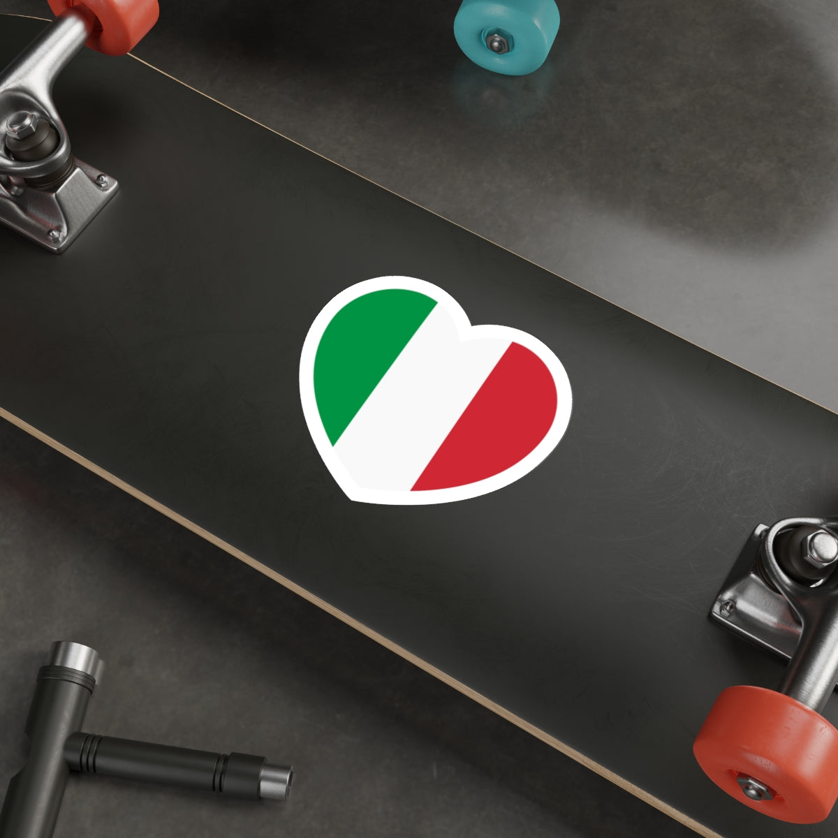 Heart Flag of Italy - STICKER Vinyl Die-Cut Decal-The Sticker Space