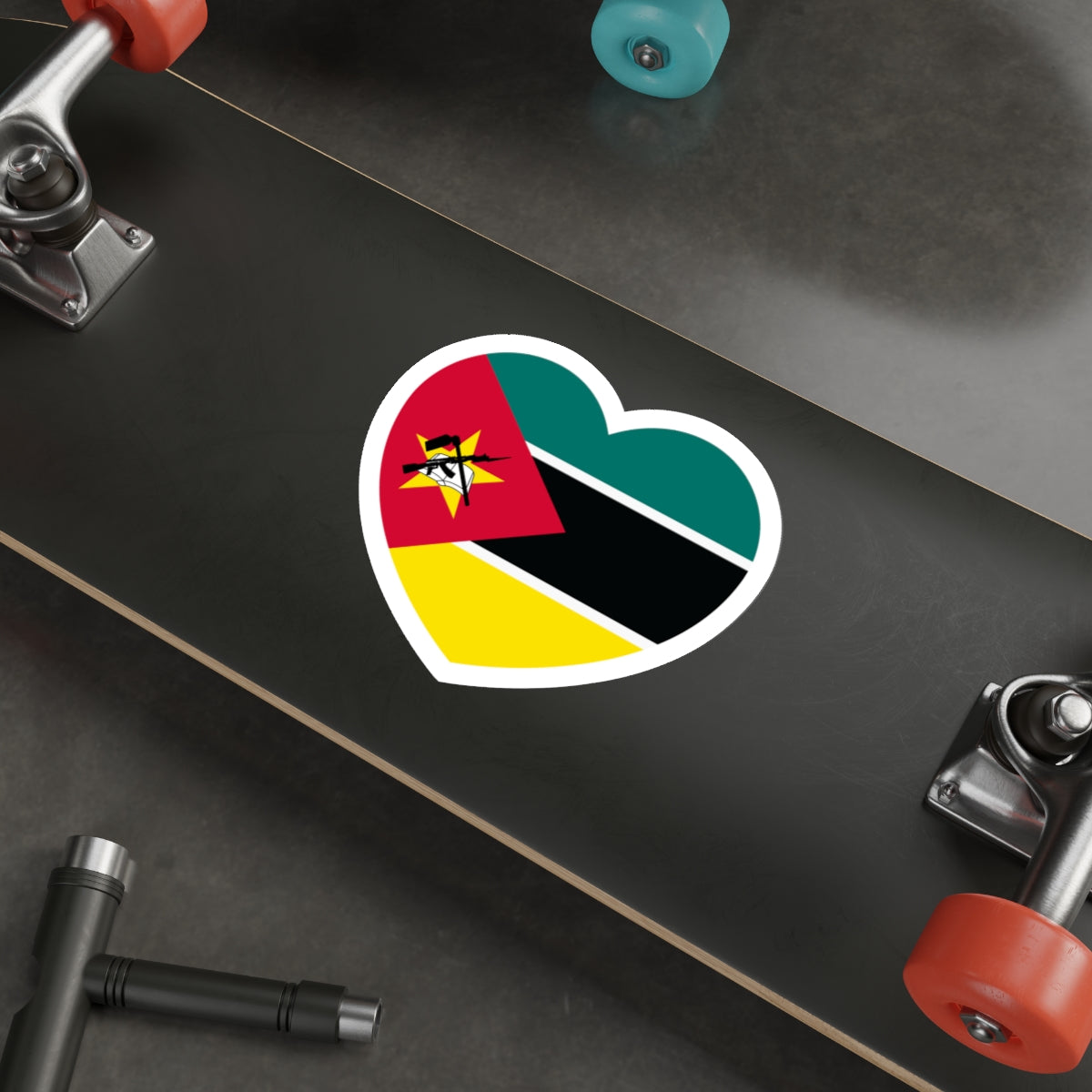 Heart Flag of Mozambique - STICKER Vinyl Die-Cut Decal-The Sticker Space