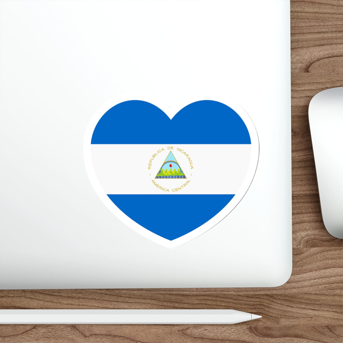 Heart Flag of Nicaragua - STICKER Vinyl Die-Cut Decal-The Sticker Space