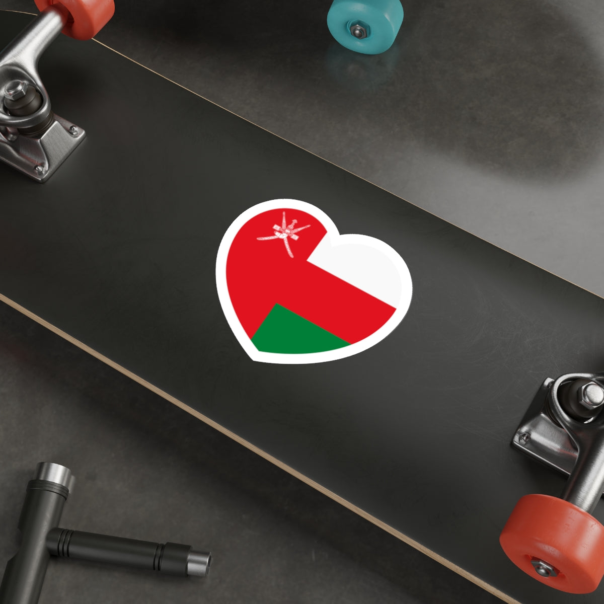 Heart Flag of Oman - STICKER Vinyl Die-Cut Decal-The Sticker Space