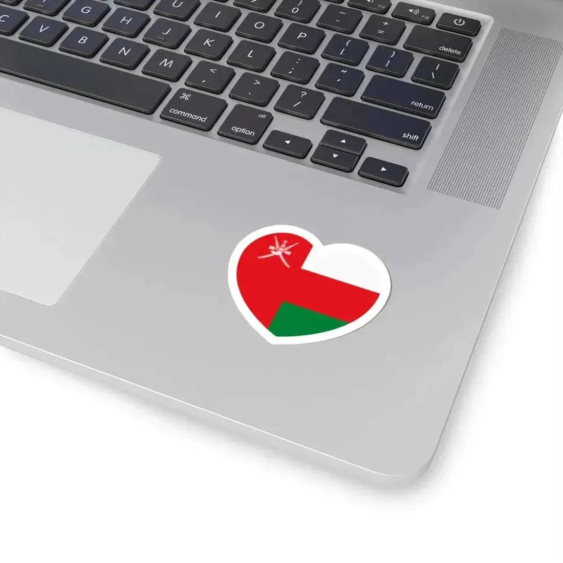 Heart Flag of Oman - STICKER Vinyl Kiss-Cut Decal - The Sticker Space