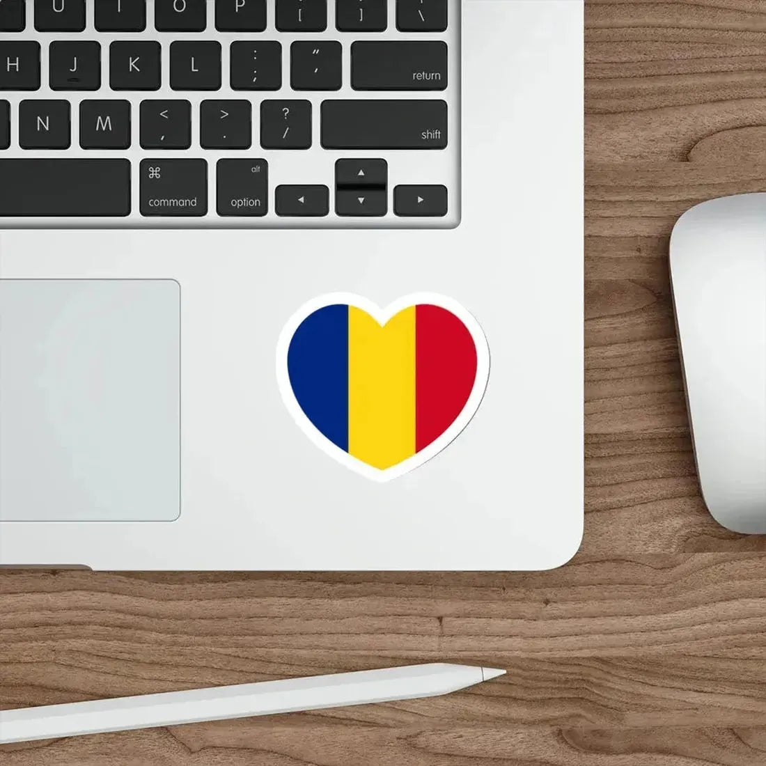 Heart Flag of Romania - STICKER Vinyl Die-Cut Decal - The Sticker Space