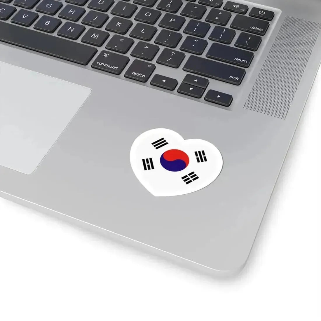 Heart Flag of South Korea 1949-1984 - STICKER Vinyl Kiss-Cut Decal - The Sticker Space