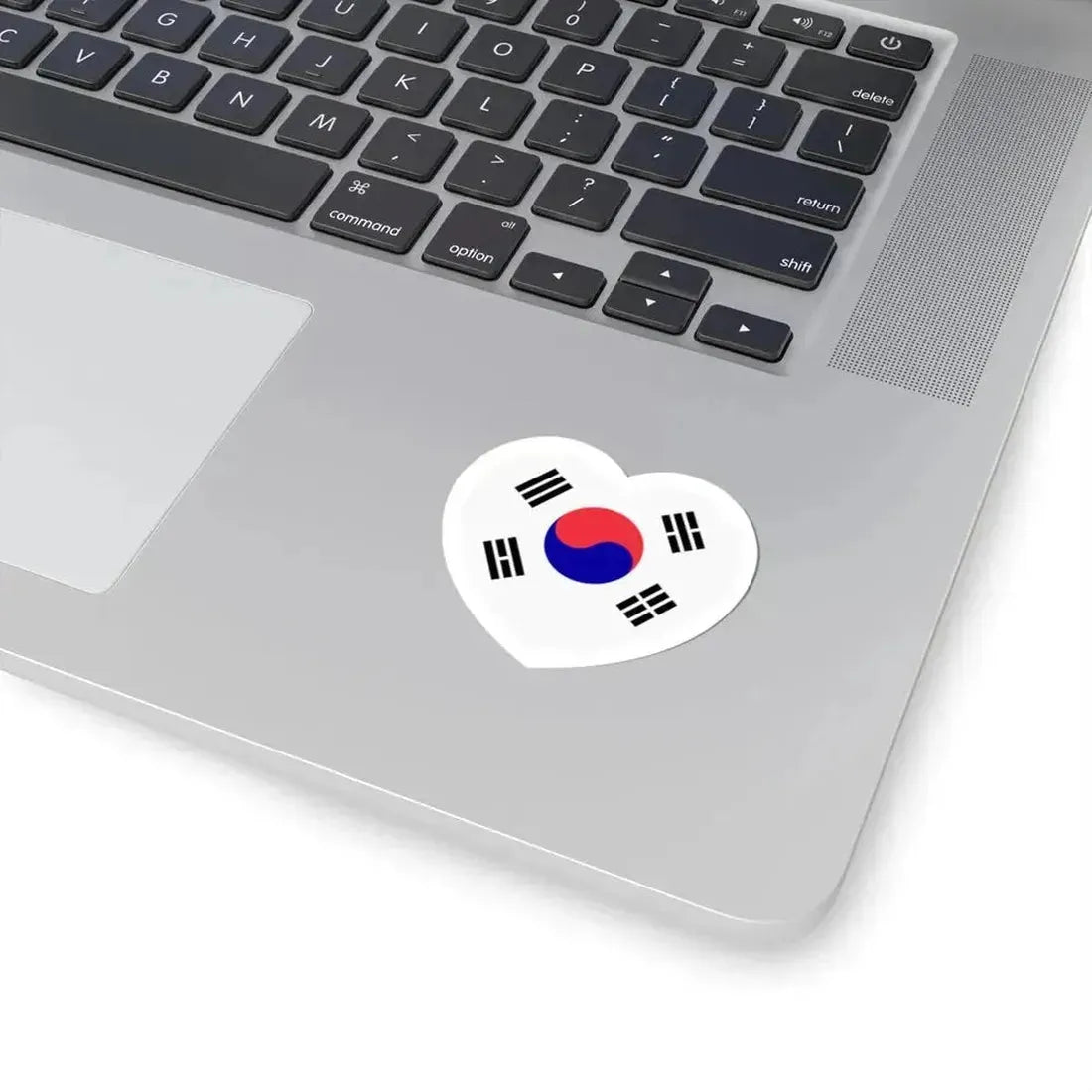 Heart Flag of South Korea 1984-1997 - STICKER Vinyl Kiss-Cut Decal - The Sticker Space