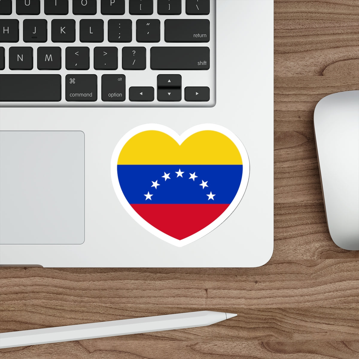 Heart Flag of Venezuela 1930-2006 - STICKER Vinyl Die-Cut Decal-The Sticker Space