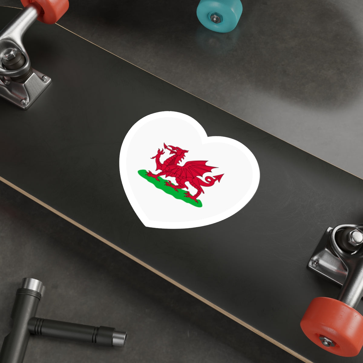 Heart Flag of Wales 1807-1953 - STICKER Vinyl Die-Cut Decal-The Sticker Space