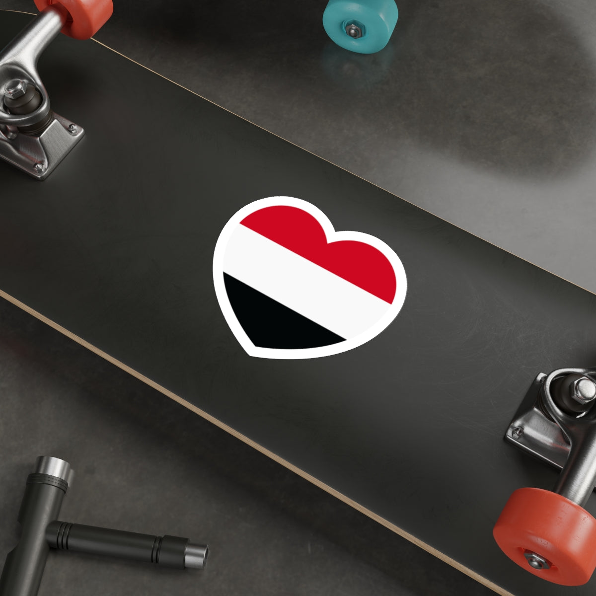 Heart Flag of Yemen - STICKER Vinyl Die-Cut Decal-The Sticker Space