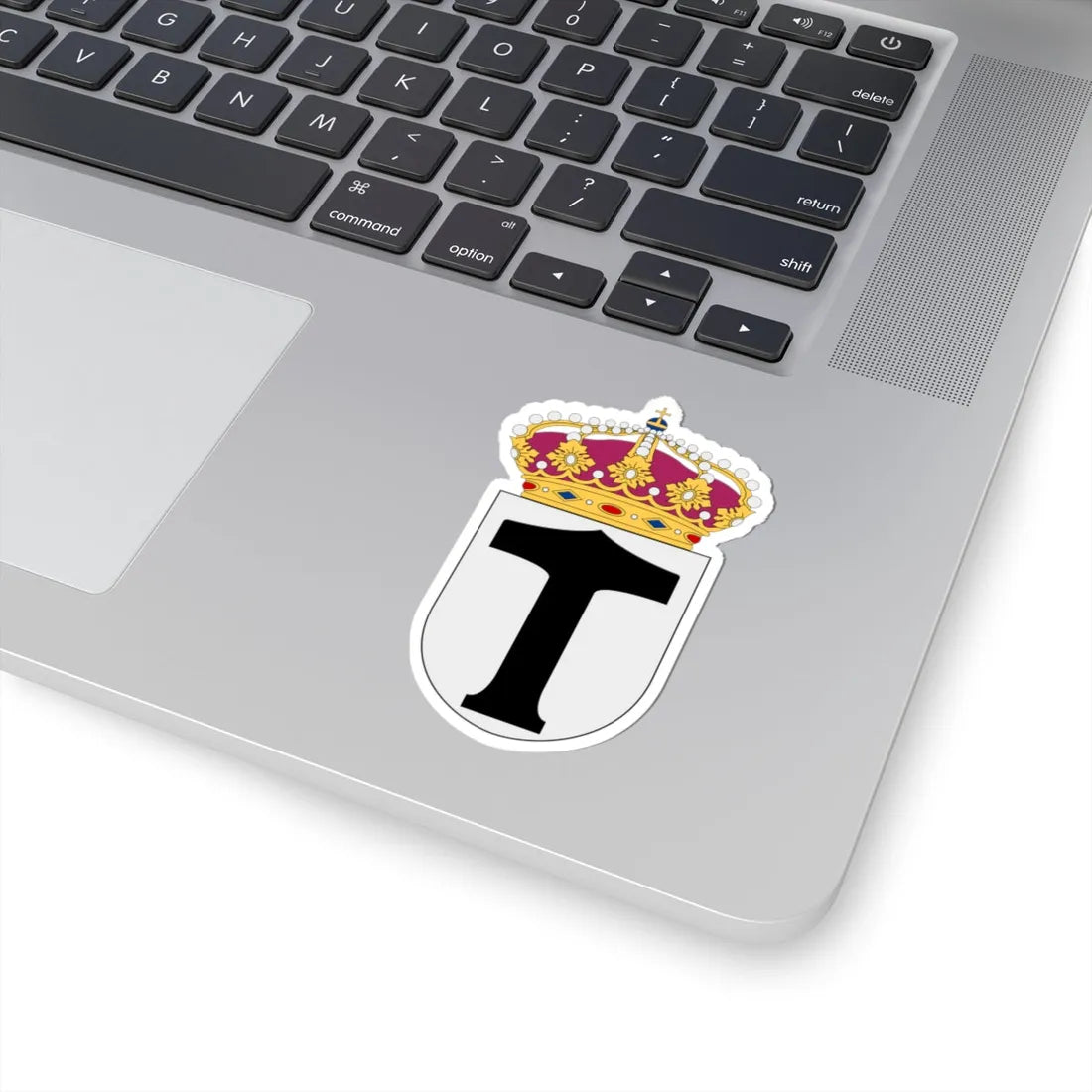 HMS Mjölner 32 vapen (Sweden) (Coat of Arms) STICKER Vinyl Kiss-Cut Decal - The Sticker Space