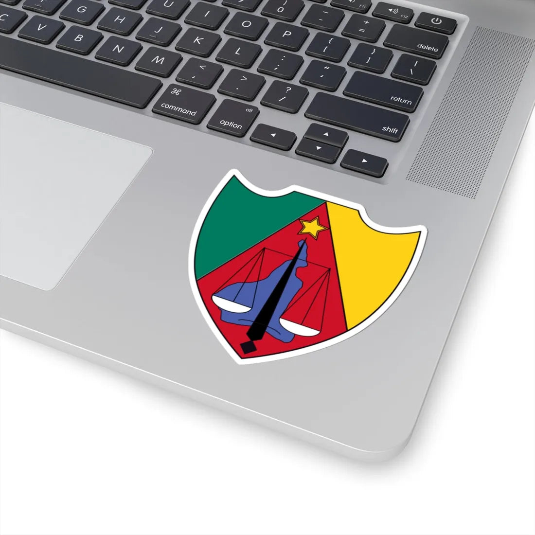 Insigne Cammaruniae (Cameroon) (Coat of Arms) STICKER Vinyl Kiss-Cut Decal - The Sticker Space