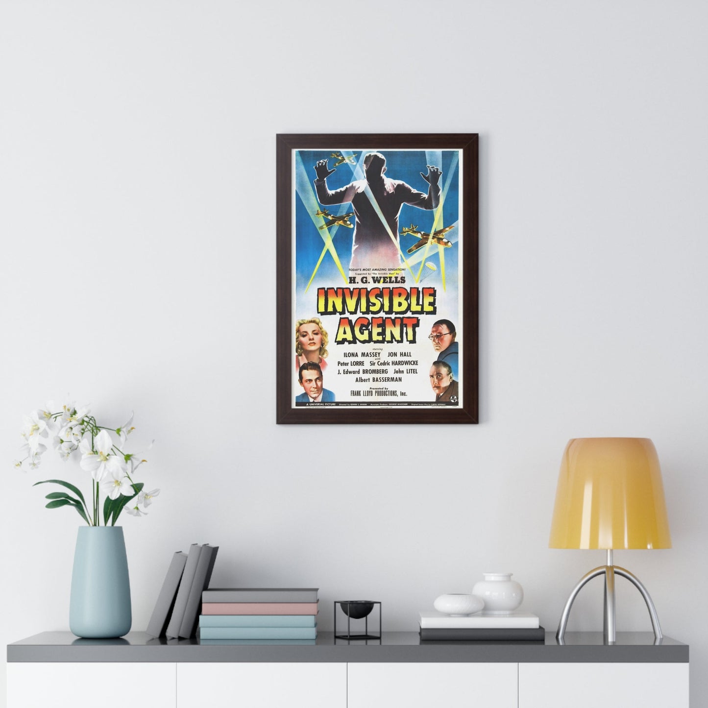 INVISIBLE AGENT 1942 - Framed Movie Poster-The Sticker Space