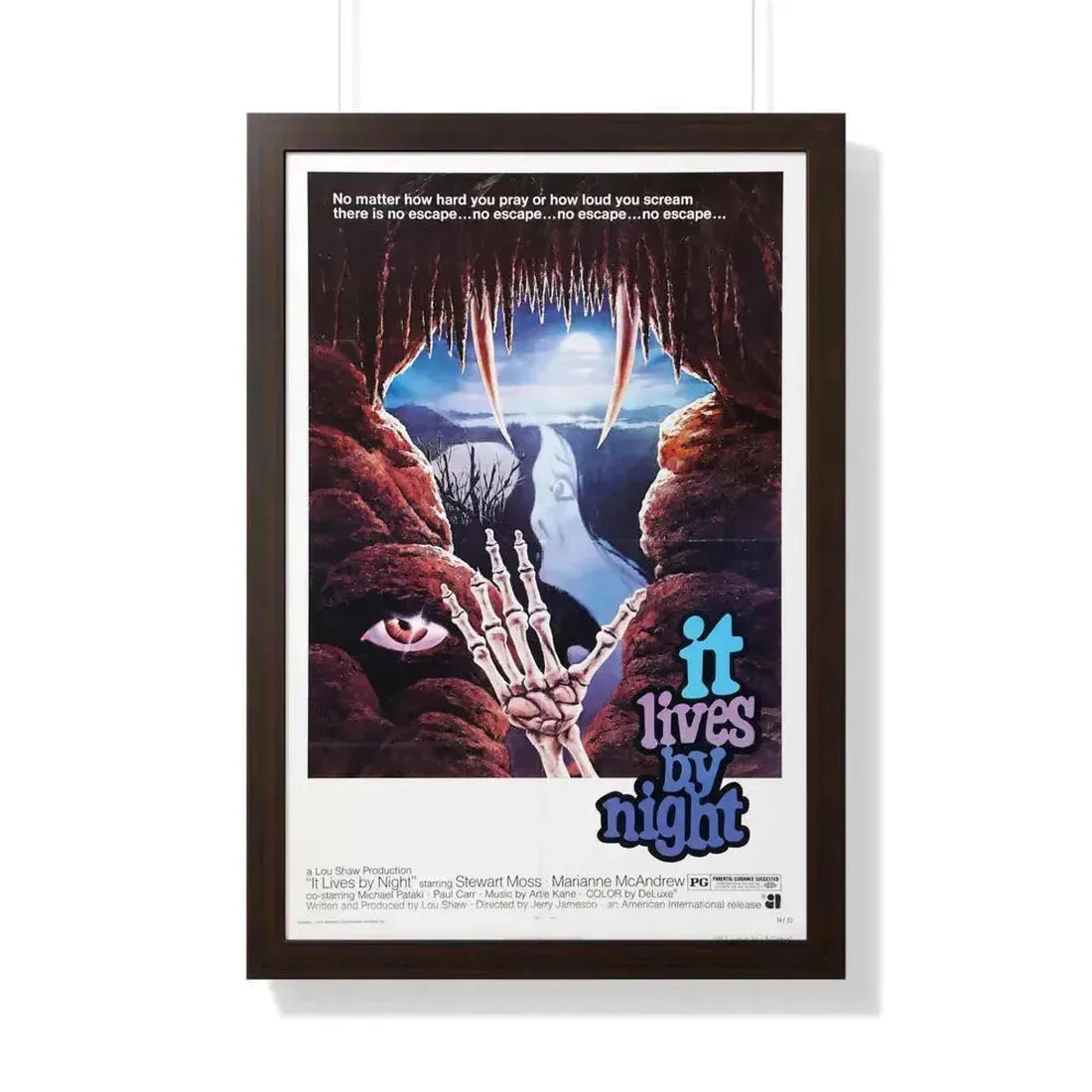 IT LIVES BY NIGHT (THE BAT PEOPLE) 1974 - Framed Movie Poster 20" x 30" Walnut - The Sticker Space