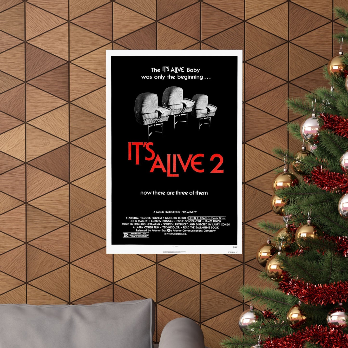 IT'S ALIVE 2 (IT LIVES AGAIN) 1978 - Paper Movie Poster-The Sticker Space