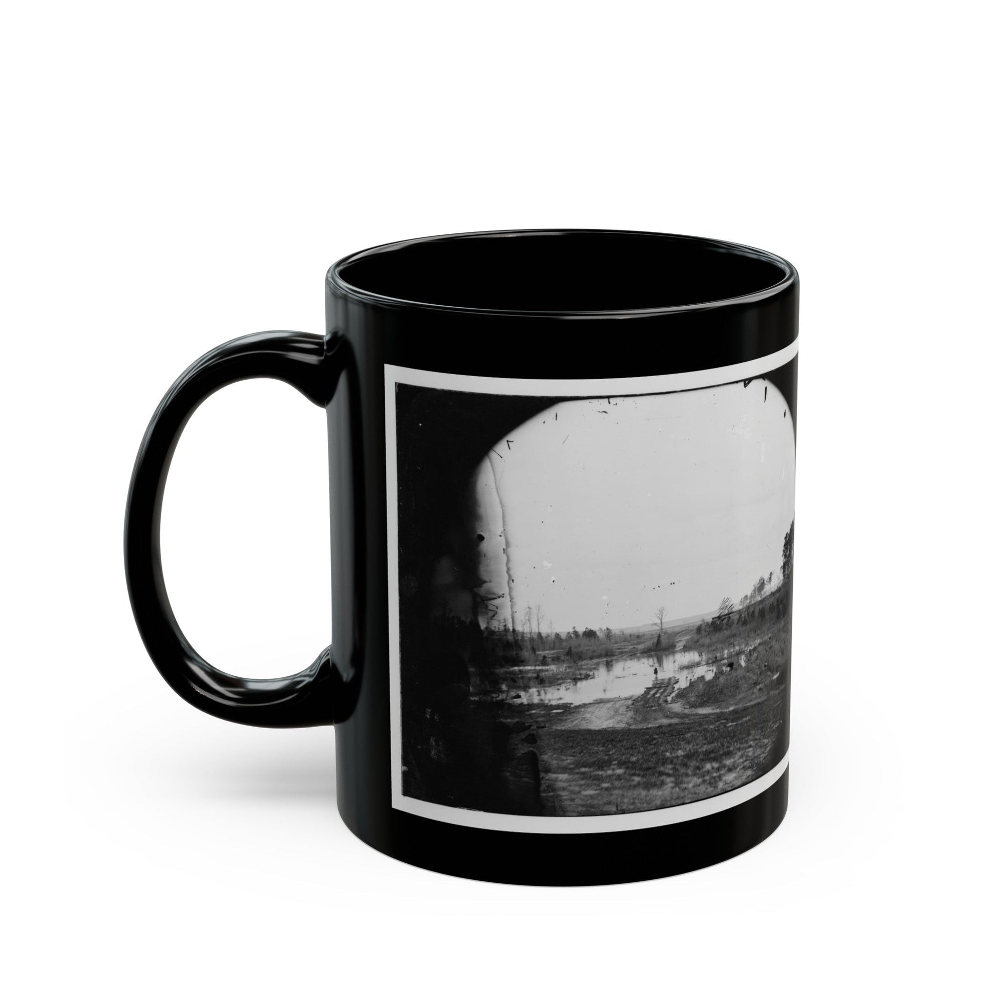 James River, Va. Point Where Army Of The Potomac Crossed In June 1864 (Wyanoke Wharf ) (U.S. Civil War) Black Coffee Mug-The Sticker Space