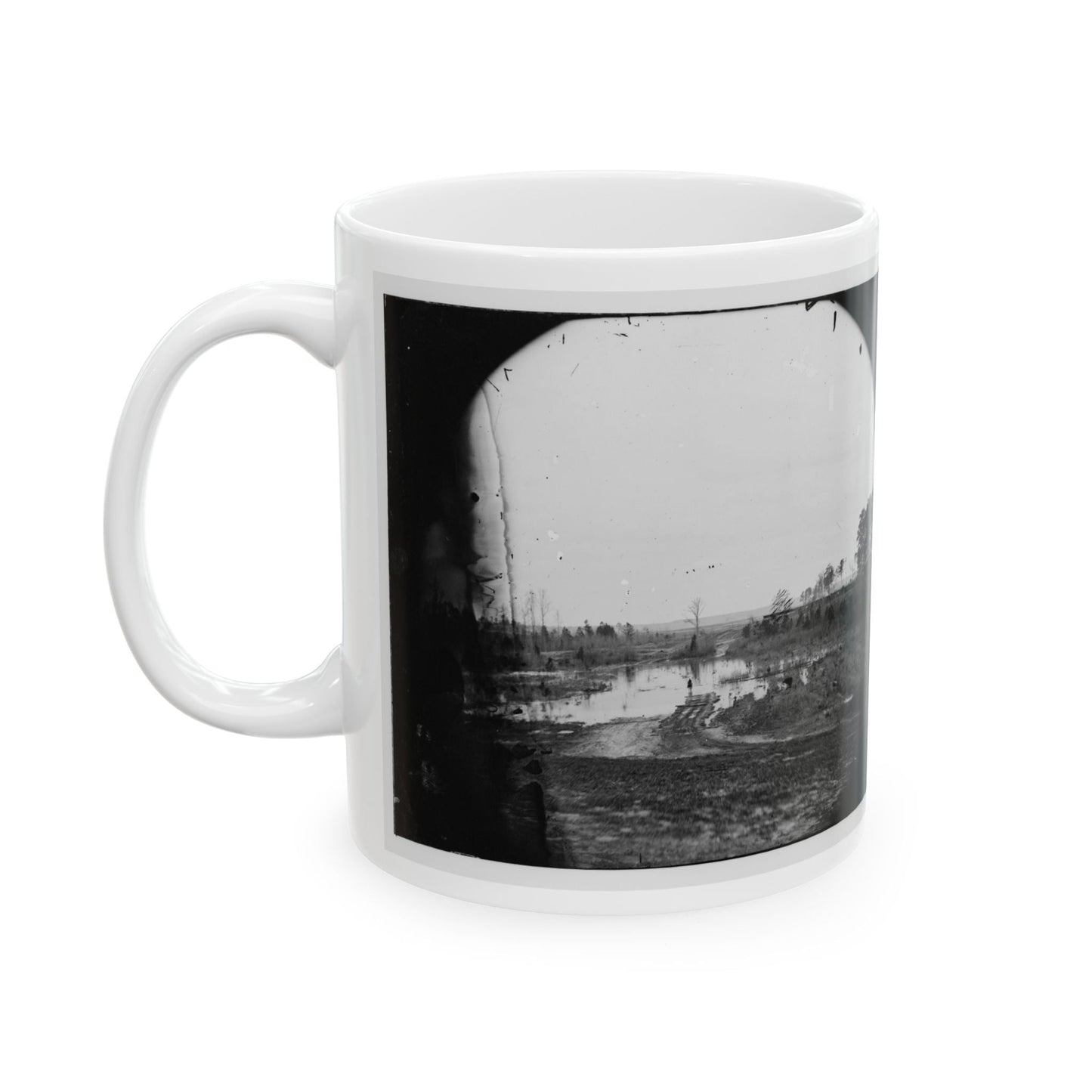 James River, Va. Point Where Army Of The Potomac Crossed In June 1864 (Wyanoke Wharf ) (U.S. Civil War) White Coffee Mug