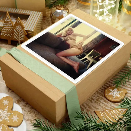 Jayne Mansfield #223 (Vintage Female Icon) STICKER Vinyl Kiss-Cut Decal - The Sticker Space