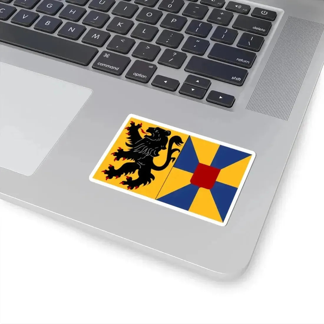 Kortemark vlag (Belgium) STICKER Vinyl Kiss-Cut Decal - The Sticker Space