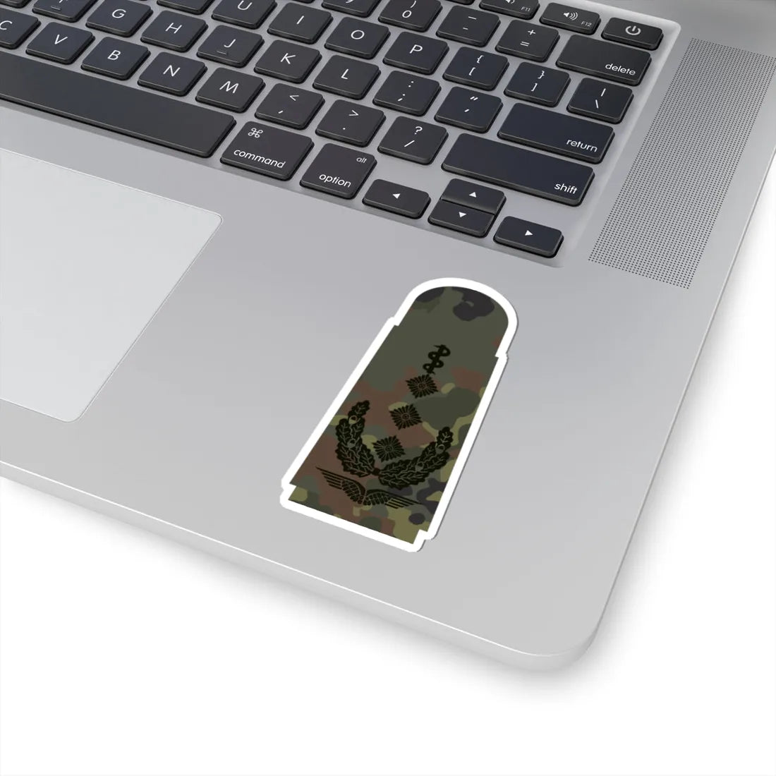 LA 5S5 53b Oberstarzt HMx L (Military Rank) STICKER Vinyl Kiss-Cut Decal - The Sticker Space