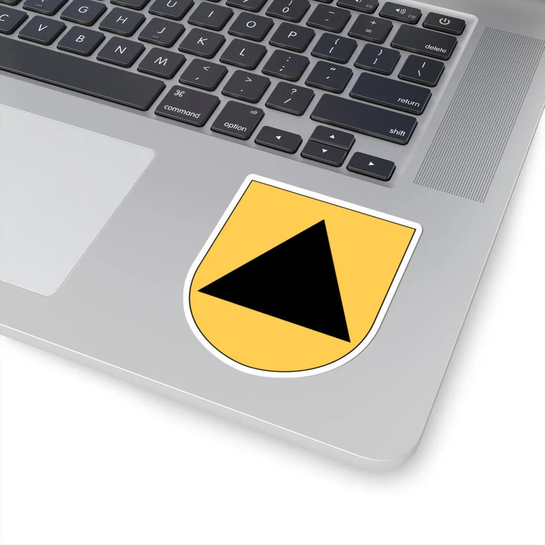 Livgardet 123. kompaniet vapen (Sweden) (Coat of Arms) STICKER Vinyl Kiss-Cut Decal - The Sticker Space