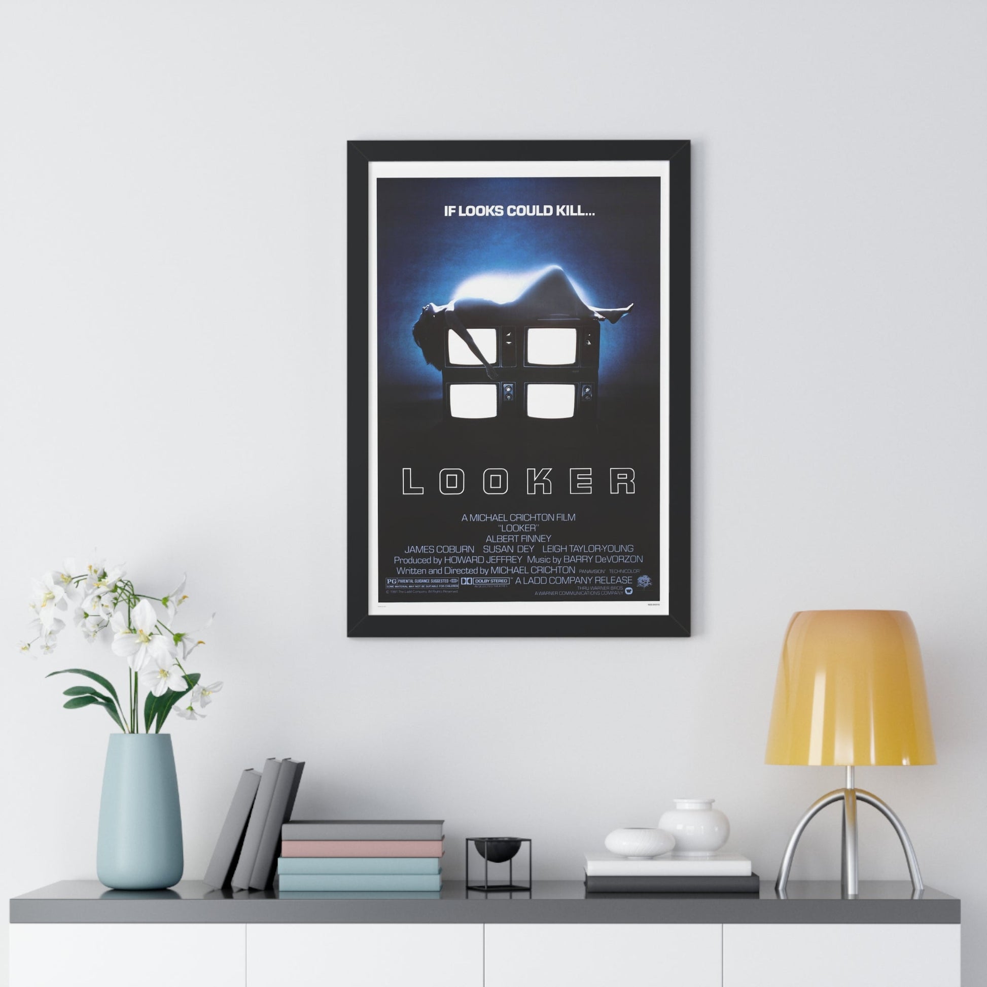 LOOKER 1981 - Framed Movie Poster-The Sticker Space