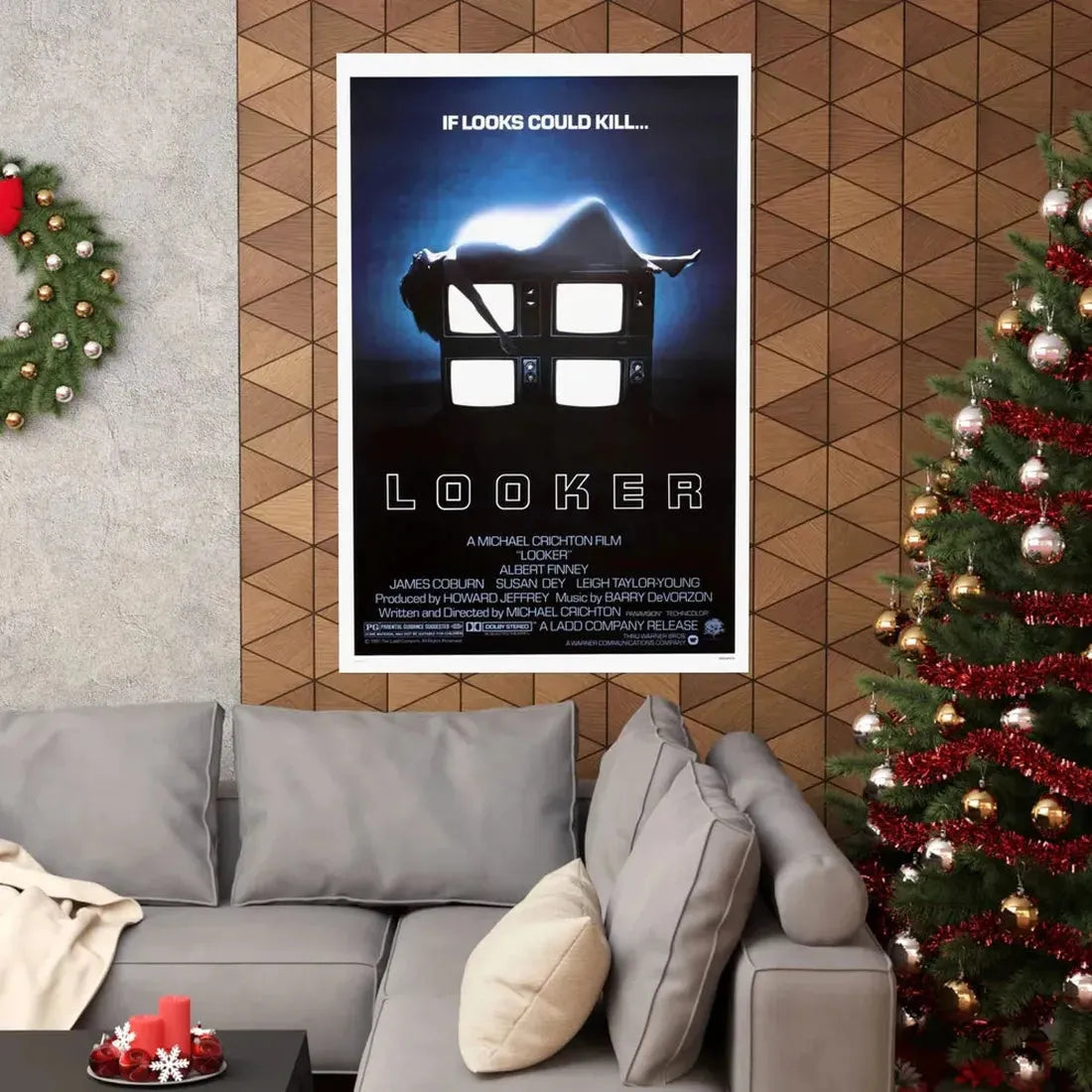 LOOKER 1981 - Paper Movie Poster - The Sticker Space