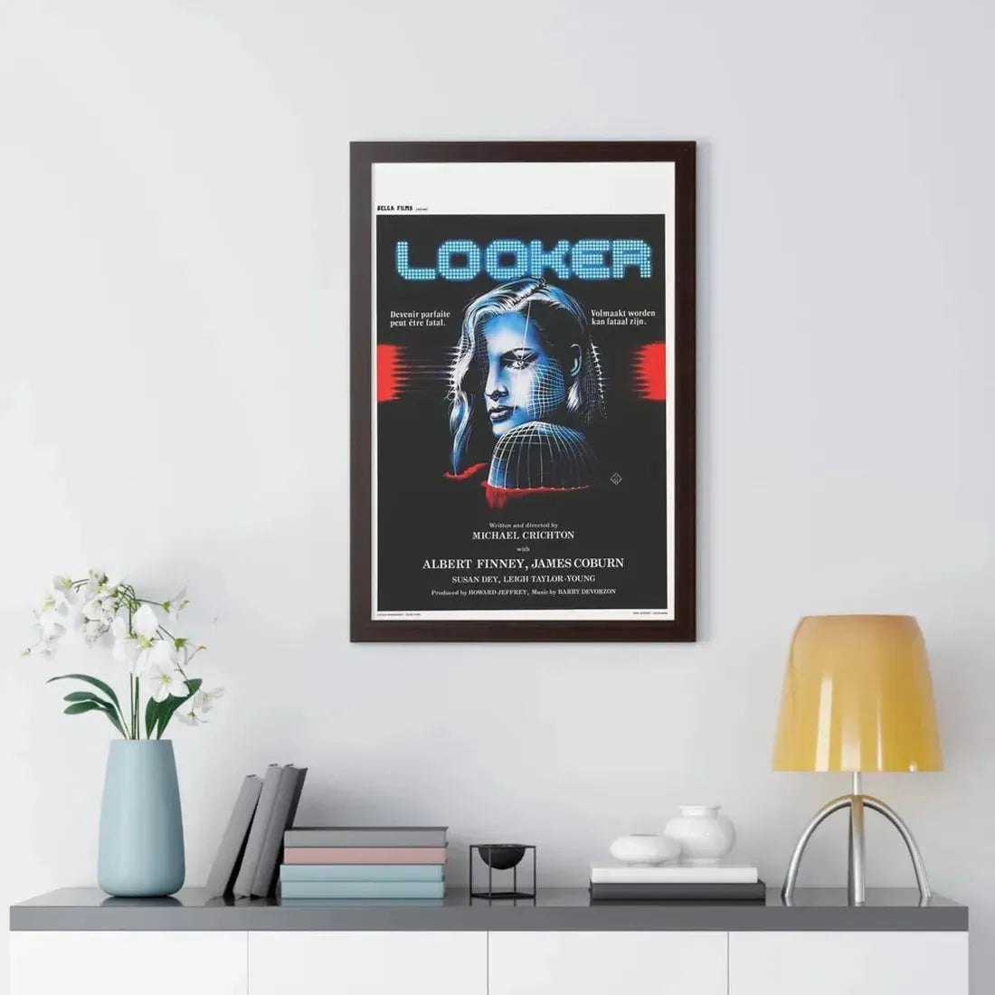 LOOKER (BELGIAN) 1981 - Framed Movie Poster - The Sticker Space