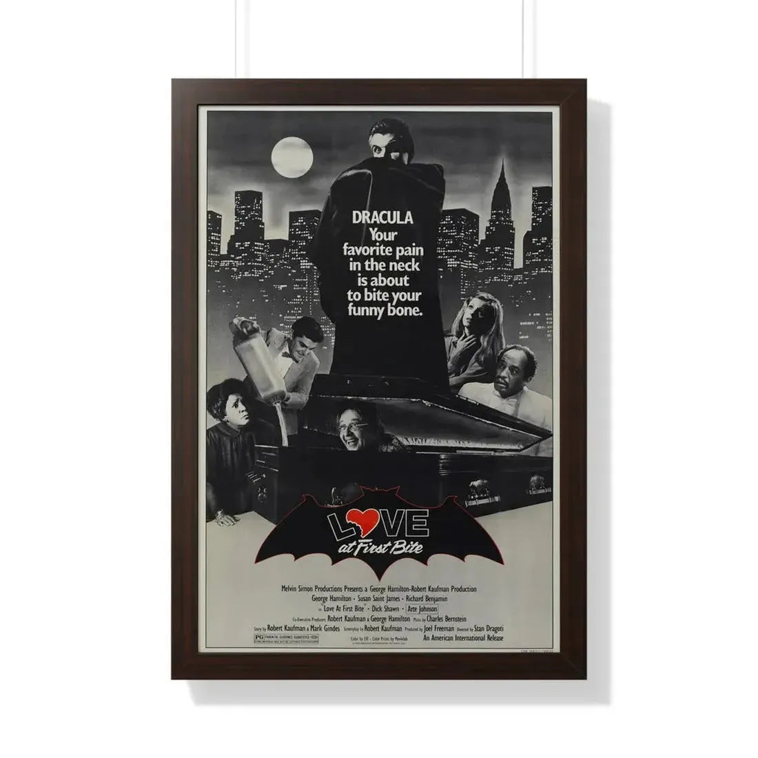 LOVE AT FIRST BITE 1979 - Framed Movie Poster - The Sticker Space