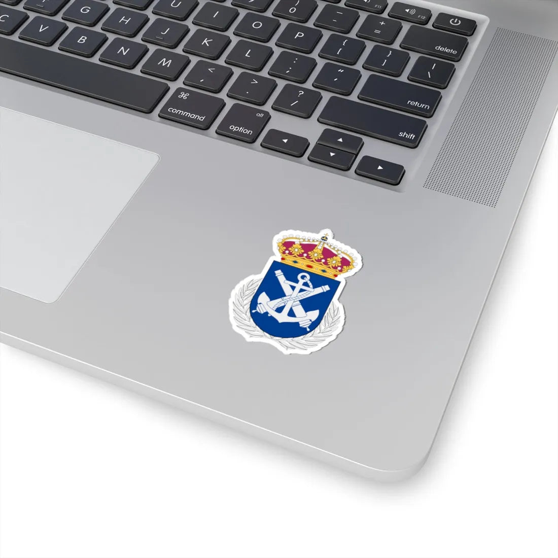 Marinens officershögskola vapen (Sweden) (Coat of Arms) STICKER Vinyl Kiss-Cut Decal - The Sticker Space
