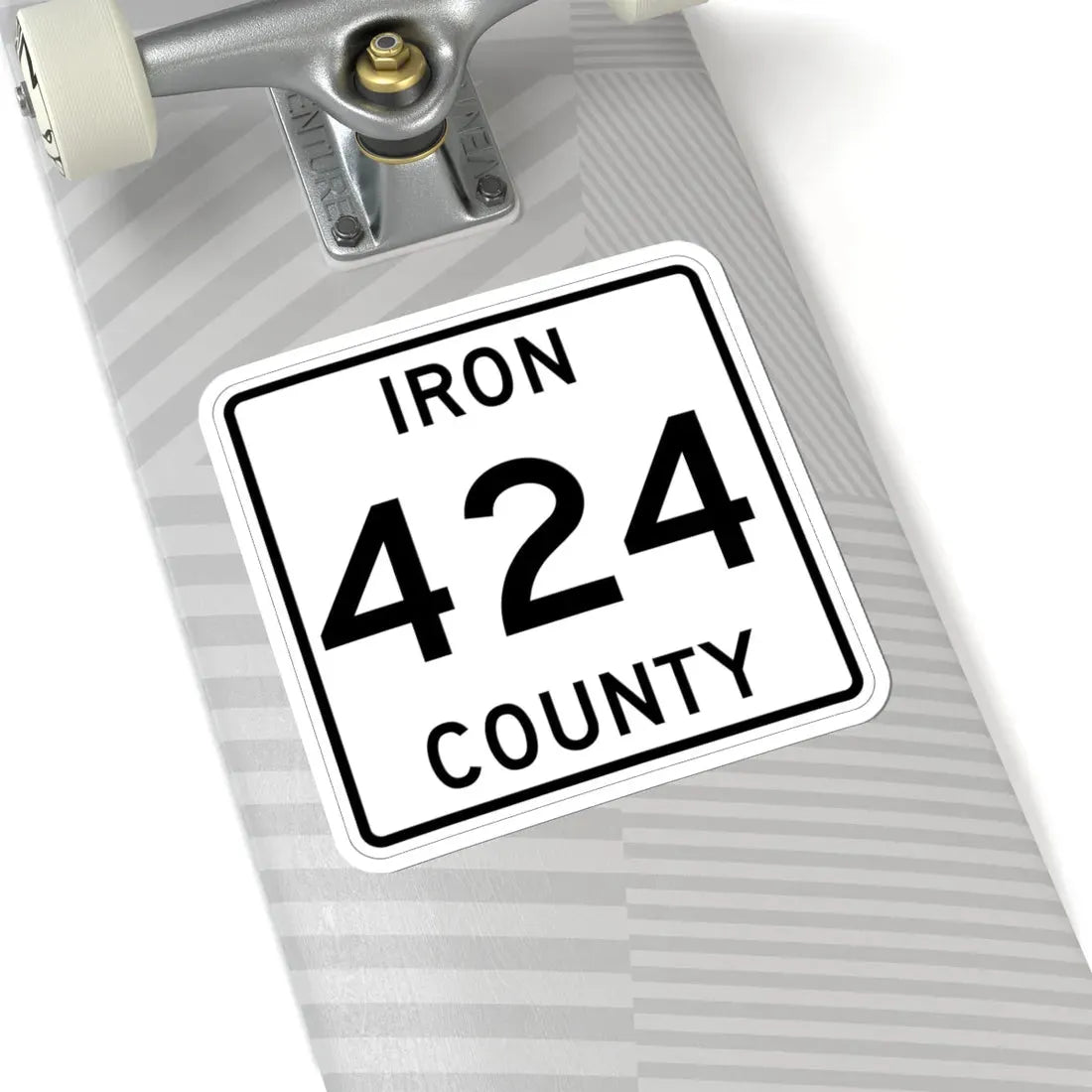 Michigan 424 Iron County (Michigan) (Road Sign) STICKER Vinyl Kiss-Cut Decal - The Sticker Space