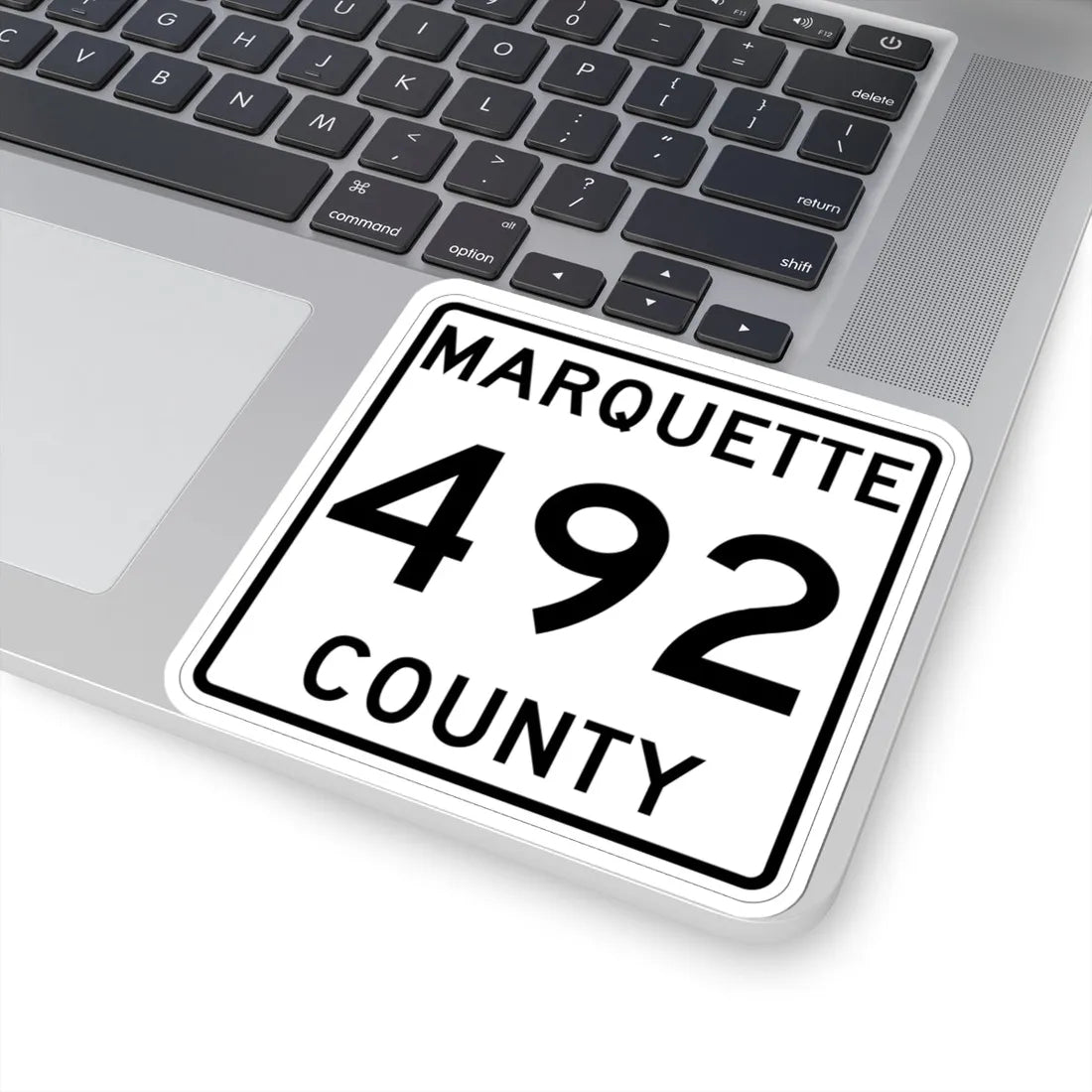 Michigan 492 Marquette County (Michigan) (Road Sign) STICKER Vinyl Kiss-Cut Decal - The Sticker Space