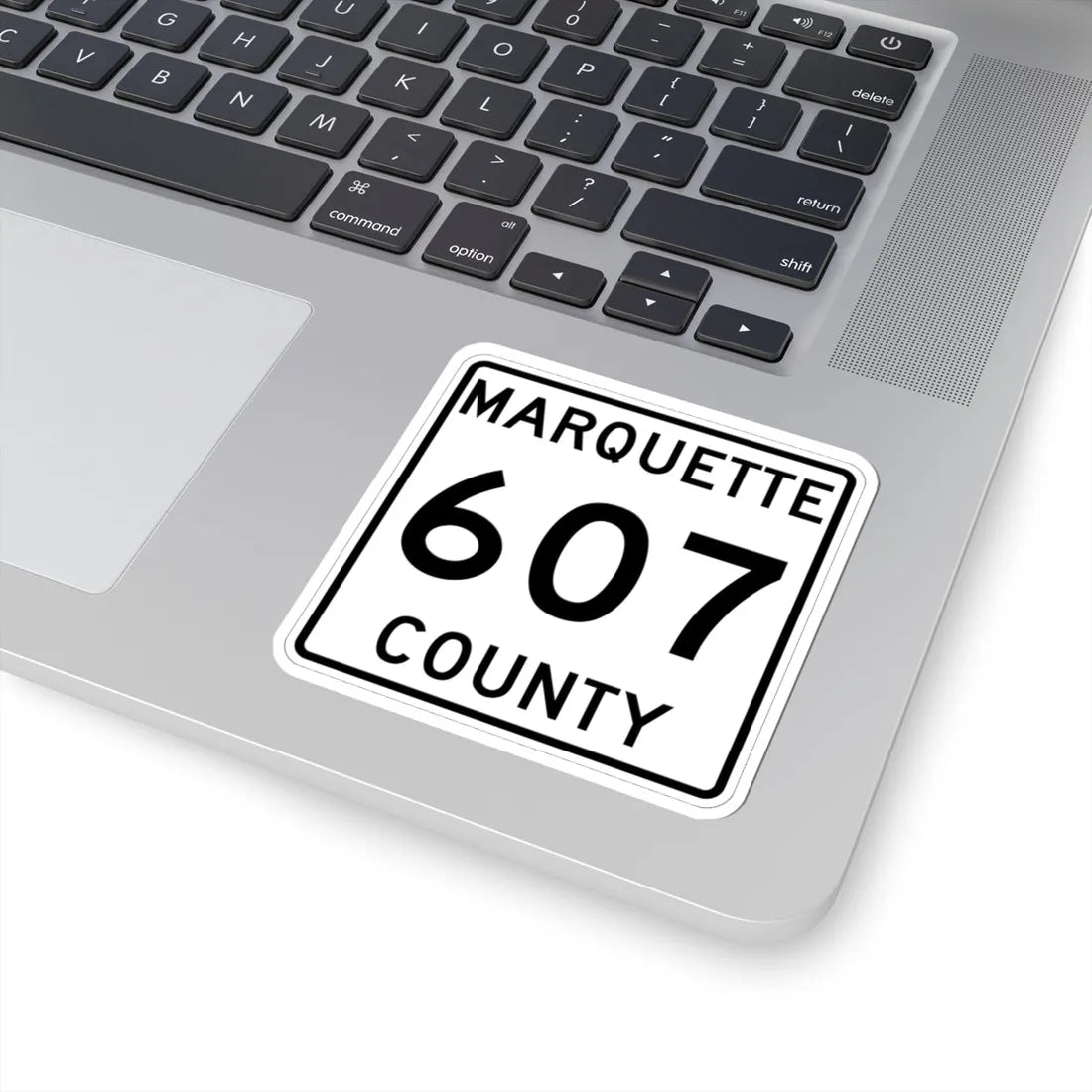 Michigan 607 Marquette County (Michigan) (Road Sign) STICKER Vinyl Kiss-Cut Decal - The Sticker Space