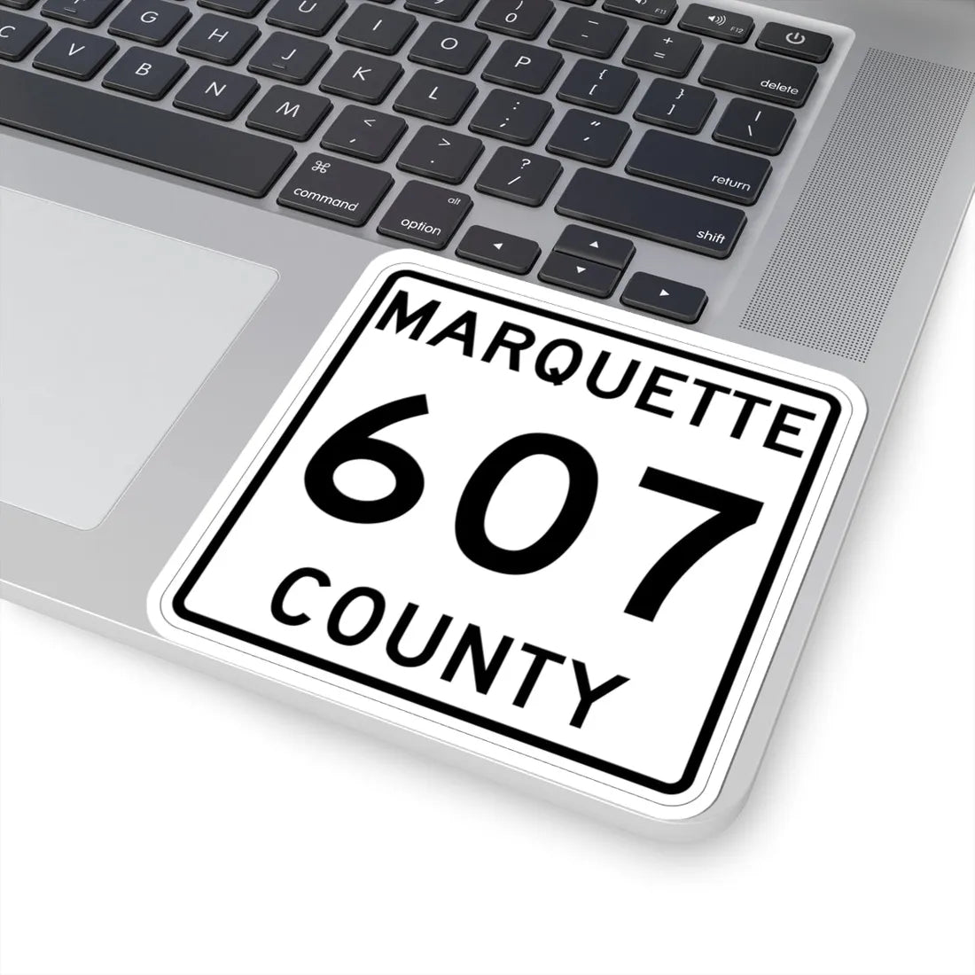 Michigan 607 Marquette County (Michigan) (Road Sign) STICKER Vinyl Kiss-Cut Decal - The Sticker Space