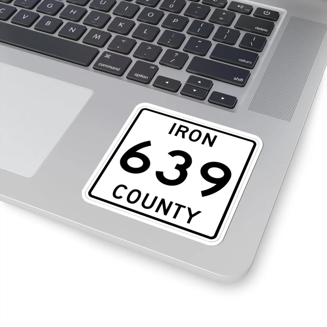 Michigan 639 Iron County (Michigan) (Road Sign) STICKER Vinyl Kiss-Cut Decal - The Sticker Space