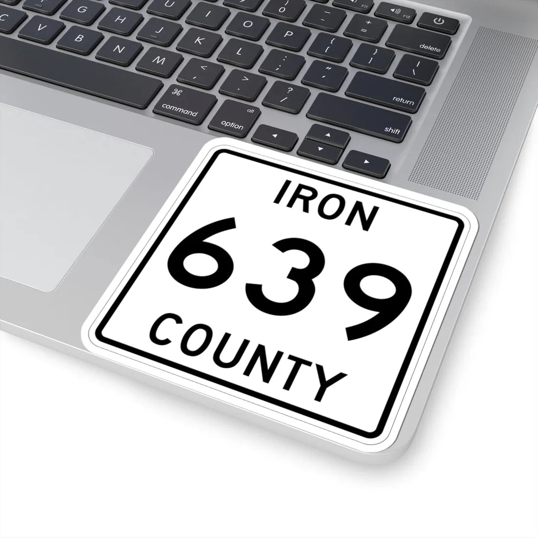 Michigan 639 Iron County (Michigan) (Road Sign) STICKER Vinyl Kiss-Cut Decal - The Sticker Space