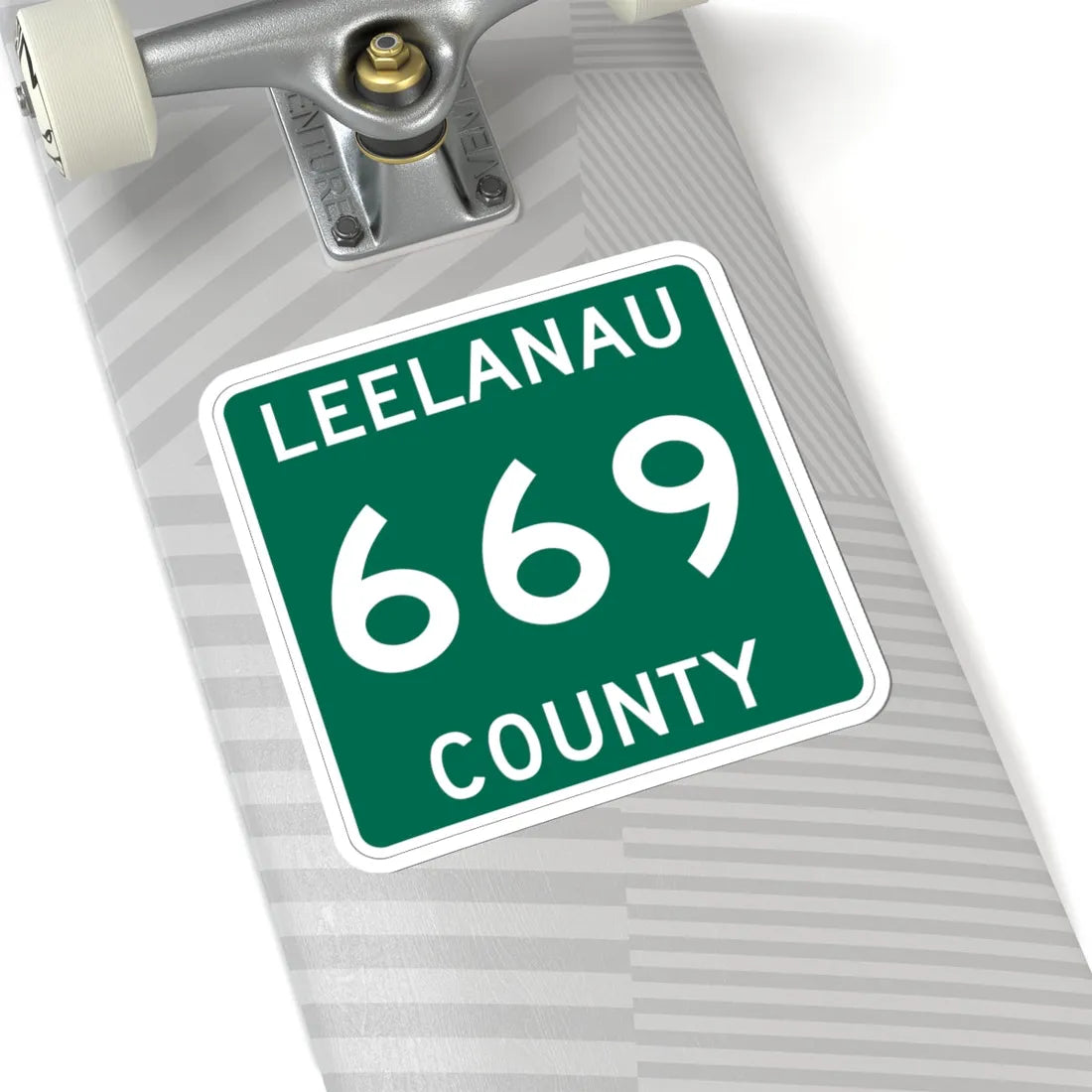 Michigan 669 Leelanau County (Michigan) (Road Sign) STICKER Vinyl Kiss-Cut Decal - The Sticker Space