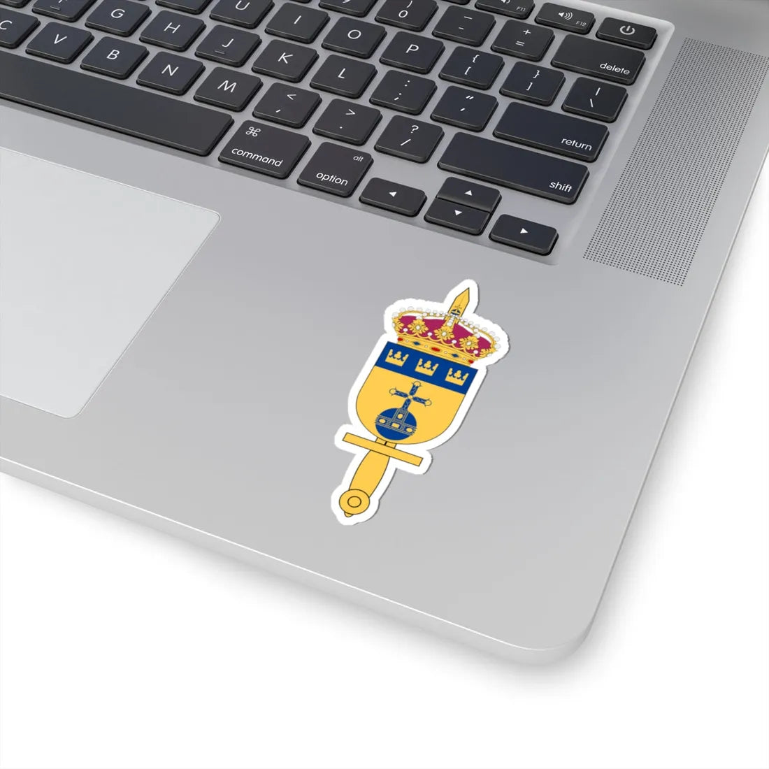 Militärregion Mitt vapen (Sweden) (Coat of Arms) STICKER Vinyl Kiss-Cut Decal - The Sticker Space