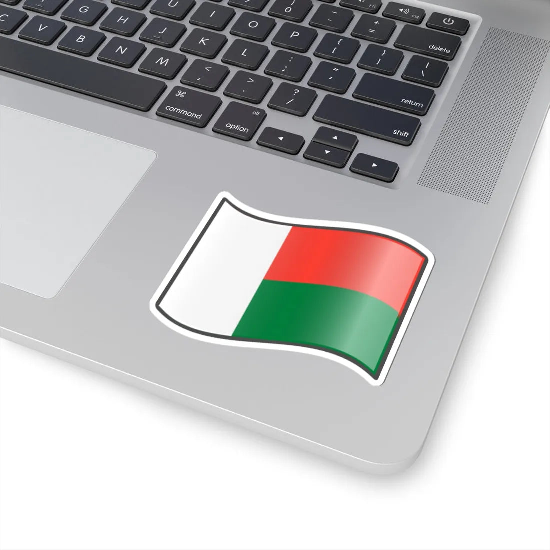 Nuvola Madagascar flag (Madagascar) STICKER Vinyl Kiss-Cut Decal - The Sticker Space