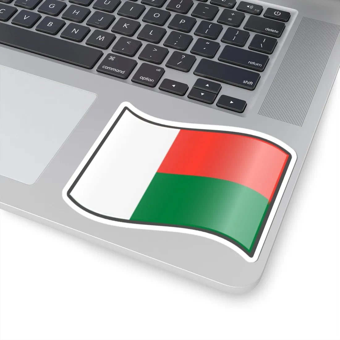 Nuvola Madagascar flag (Madagascar) STICKER Vinyl Kiss-Cut Decal - The Sticker Space