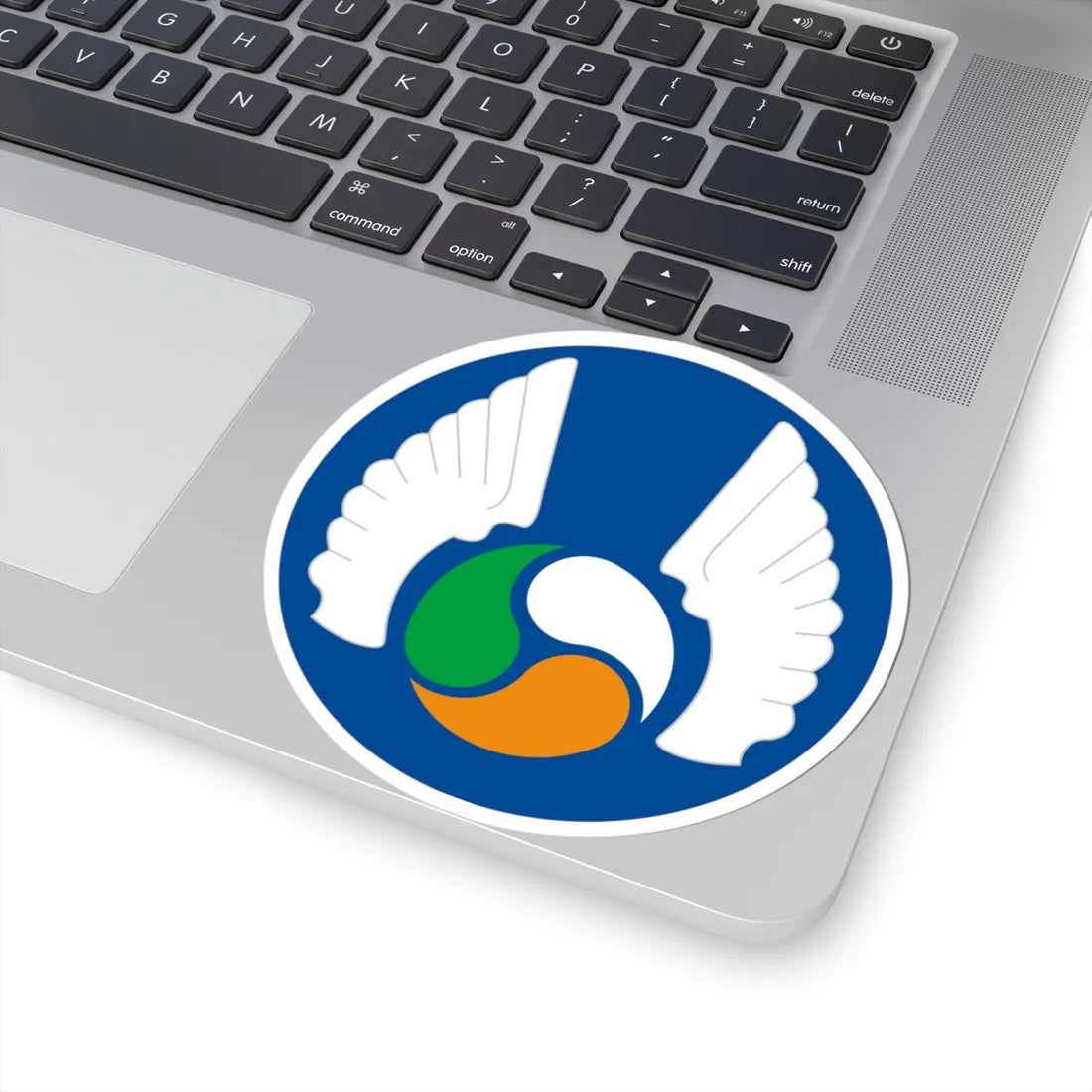 Patch of the Irish Air Corps (Ireland) (Coat of Arms) STICKER Vinyl Kiss-Cut Decal - The Sticker Space