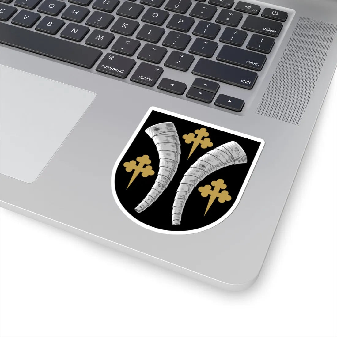 Pielavesi.vaakuna (Finland) (Coat of Arms) STICKER Vinyl Kiss-Cut Decal - The Sticker Space