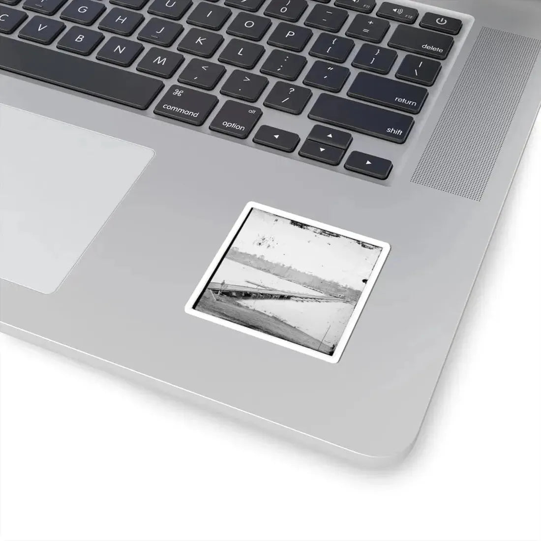 Pontoon Bridge Across the James River-2 (U.S. Civil War) STICKER Vinyl Kiss-Cut Decal - The Sticker Space