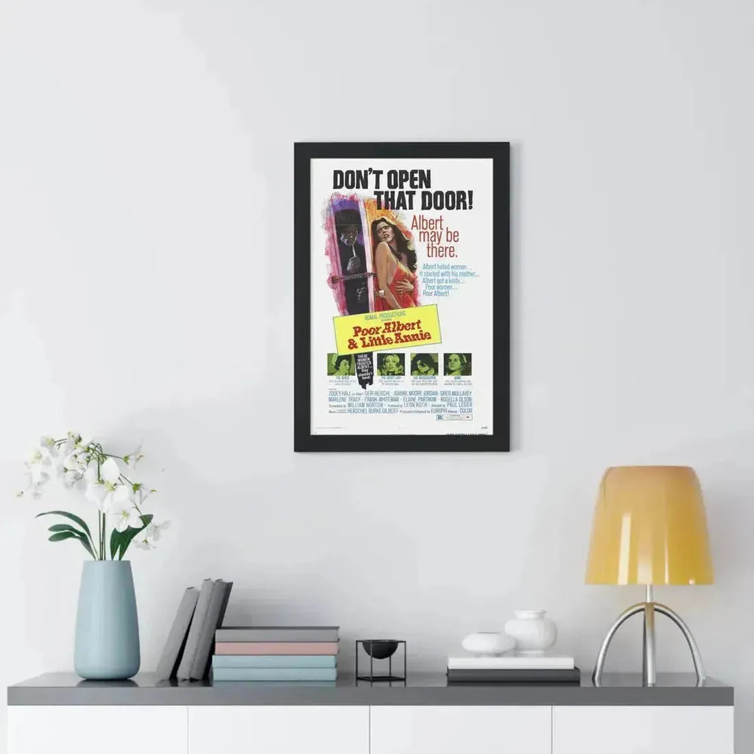 POOR ALBERT AND LITTLE ANNIE (I DISMEMBER MAMA) 1972 - Framed Movie Poster - The Sticker Space