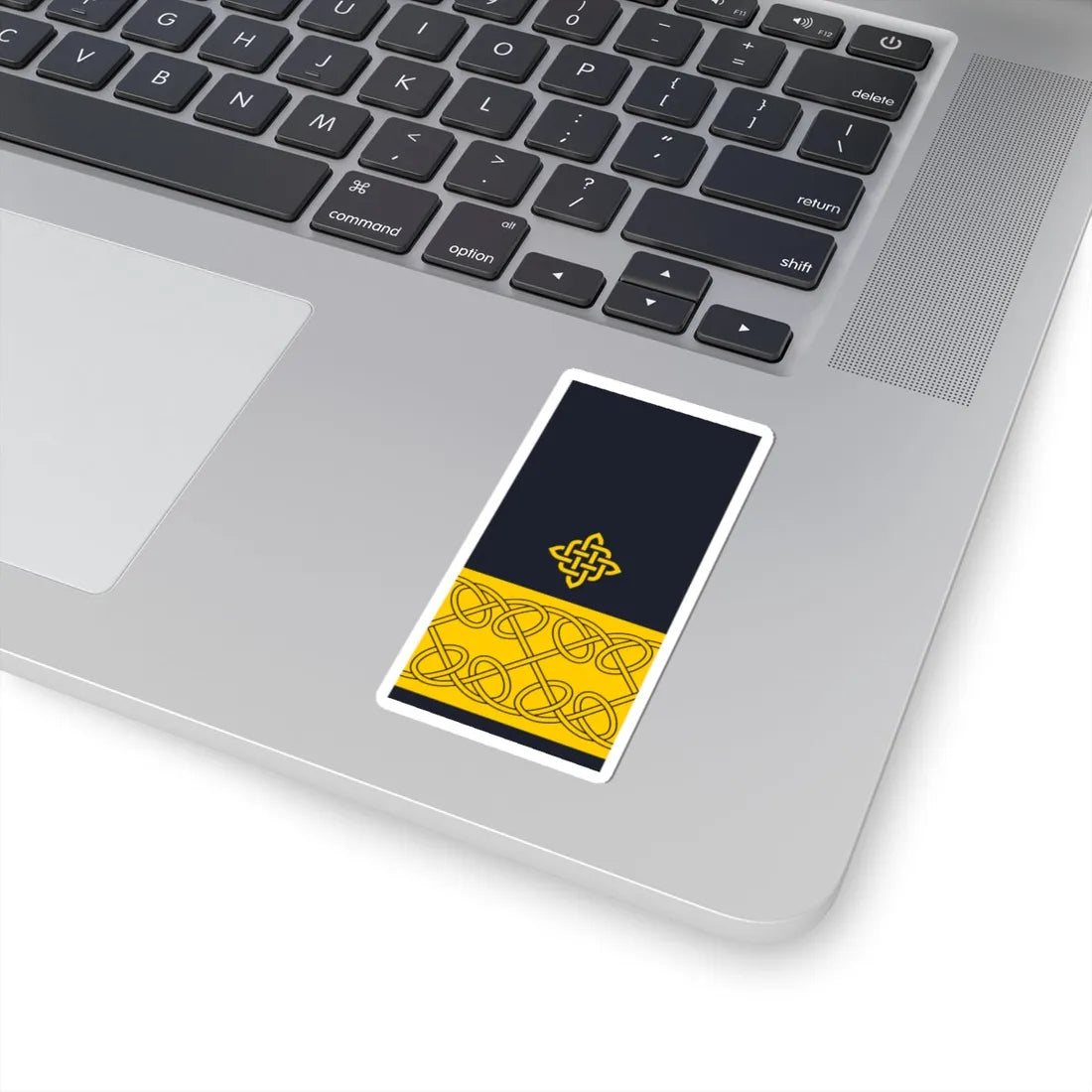 Rukav zimske odore komodora HRM (Croatia) (Military Rank) STICKER Vinyl Kiss-Cut Decal - The Sticker Space